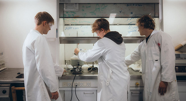 Studieretningen Kemi på Pulsen Gymnasium