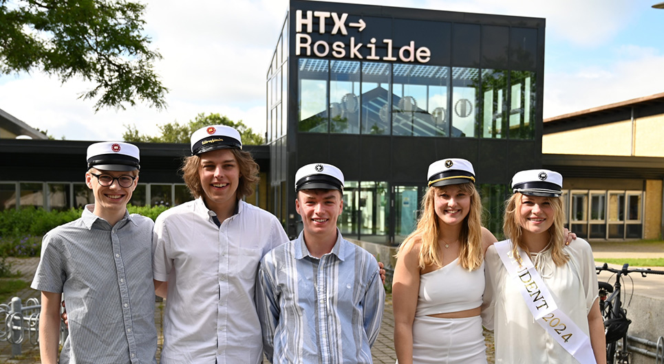 Årets første studenter fra HTX Roskilde
