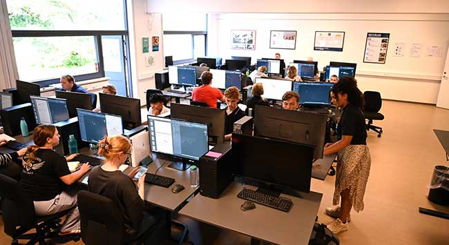 Nye elever med nyt gear på Roskilde Tekniske Skole
