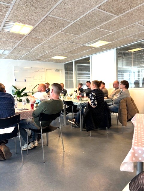 Fyraftensmode Med Fokus Pa Generation Z 1