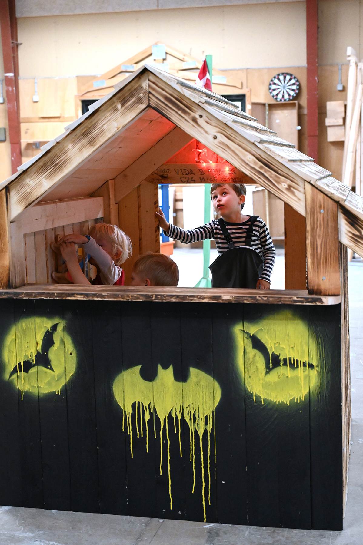 Tomrerelever Byggede Mobler Til Trekroner Bornehus 3