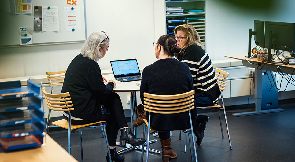 Om Skolen 8